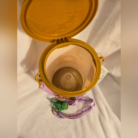 Disney Rapunzel lantern popcorn bucket Tokyo Disney Resort Limited - Picture 3 of 5